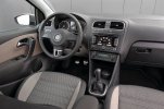 03_DB2010AU00692.jpg