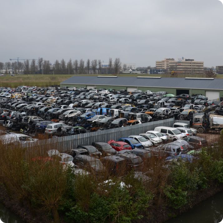 www.autodemontagevanboxtel.nl