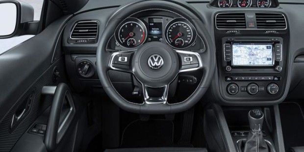VW-Scirocco-R-2014-Steering-Wheel-620x310.jpg